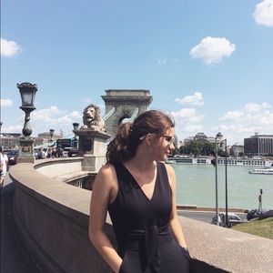 Meet your Posher, Leah